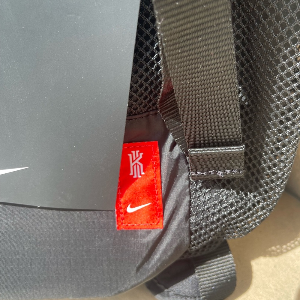 Nike Kyrie Rucsack Backpack - Picture 3 of 14